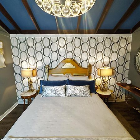 The Q Loft Galveston Villa Buitenkant foto